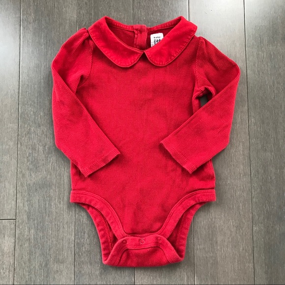 ❤️ Peter pan collar baby gap ribbed red onesie! - Picture 2 of 5